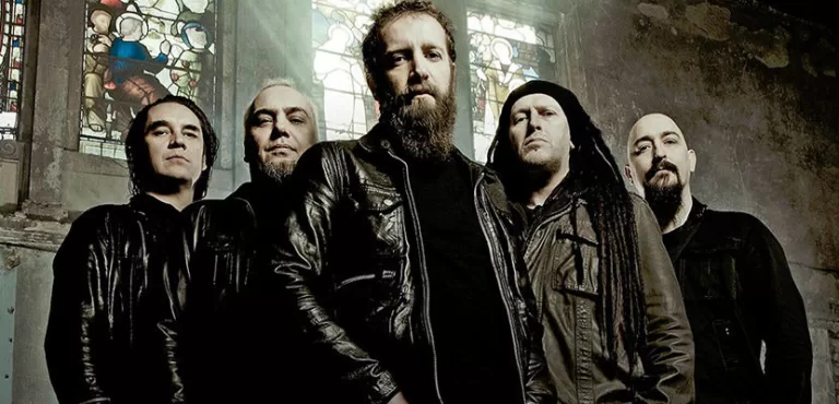 Paradise Lost: os mestres do Gothic Metal retornam ao Brasil com seu décimo quinto disco