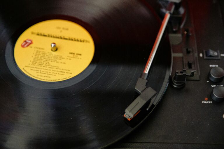 Os melhores discos de 2018 pelo Rebobinados
