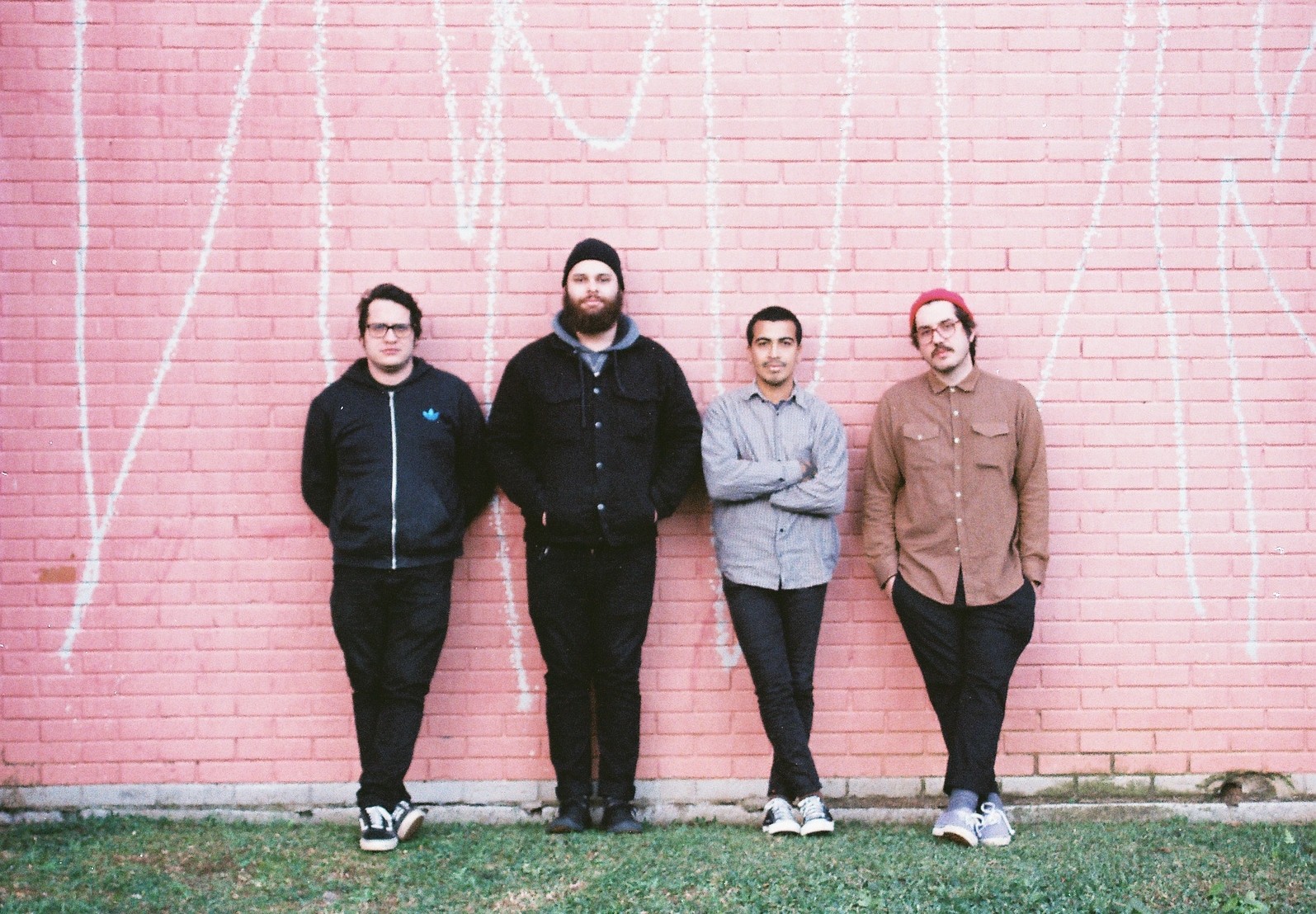 Fogo Caminha Comigo lança disco de estréia influenciado por livro de Franz Kafka