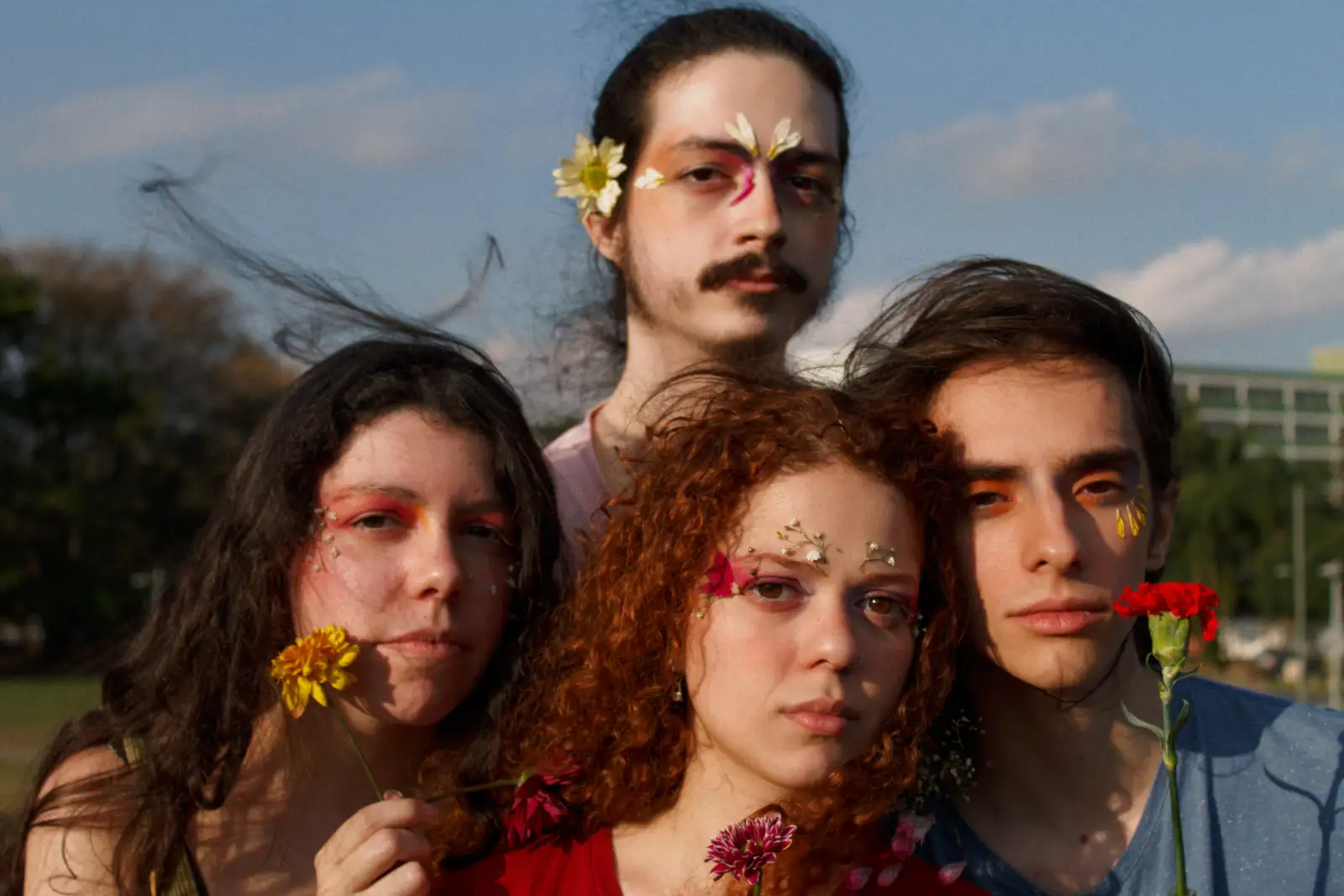 Nevoara estreia com single que une a intensidade do math rock ao samba