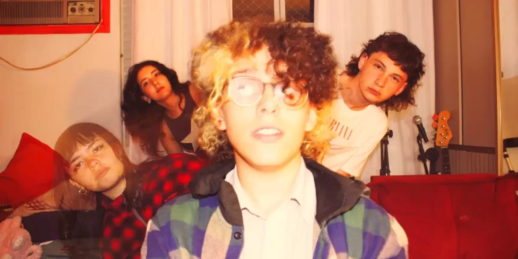 Cat Lover traz energia juvenil e alma noventista em Active Life