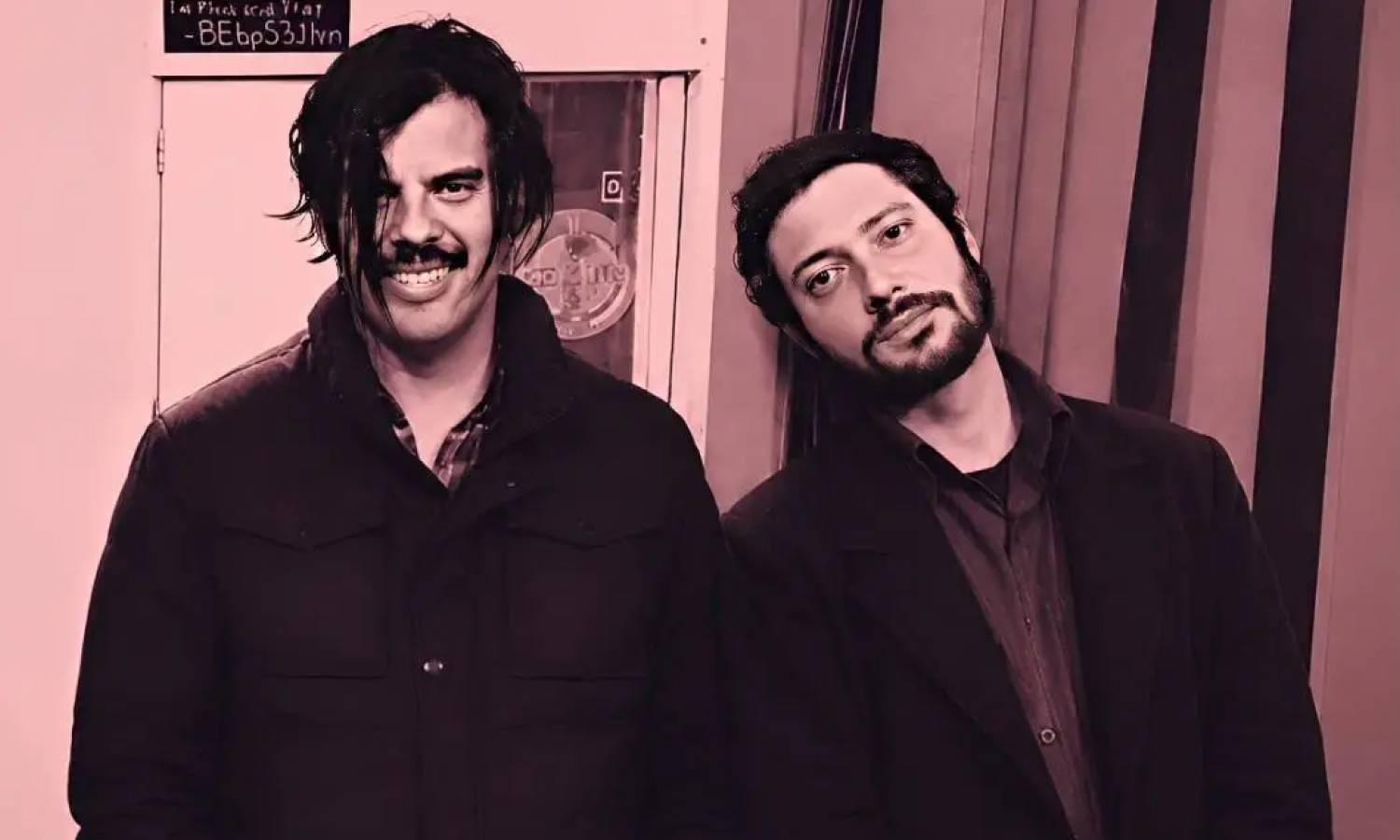 The Derties: novo disco mergulha no rock alternativo e pós-punk